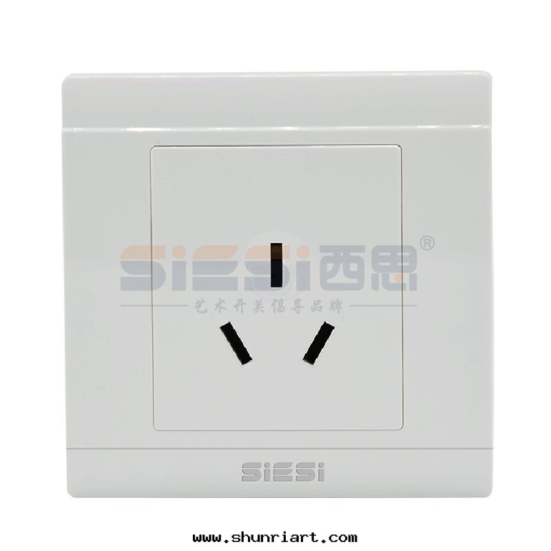 16A三(sān)极(jí)插座